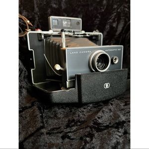 Vintage Polaroid Land Camera Automatic 100
